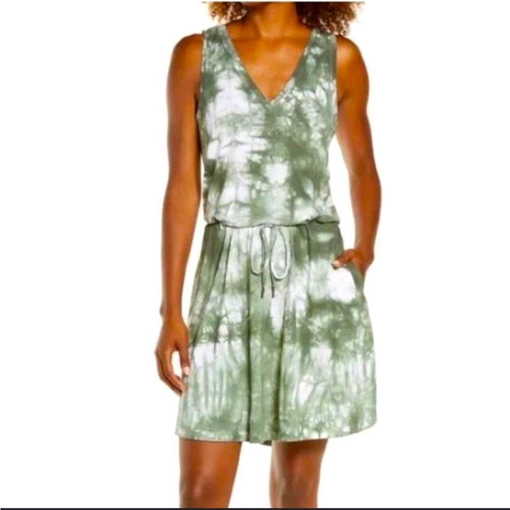 Sweaty Betty Take It Easy Tie Dye Moss Green Dress Size XSmall Drawstring Pocket